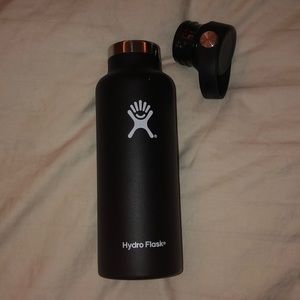 black hydroflask